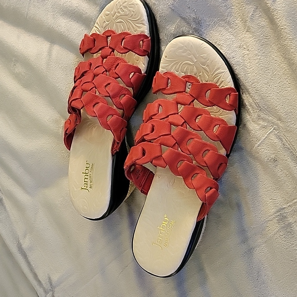 Rust Red Jambu Sandals
